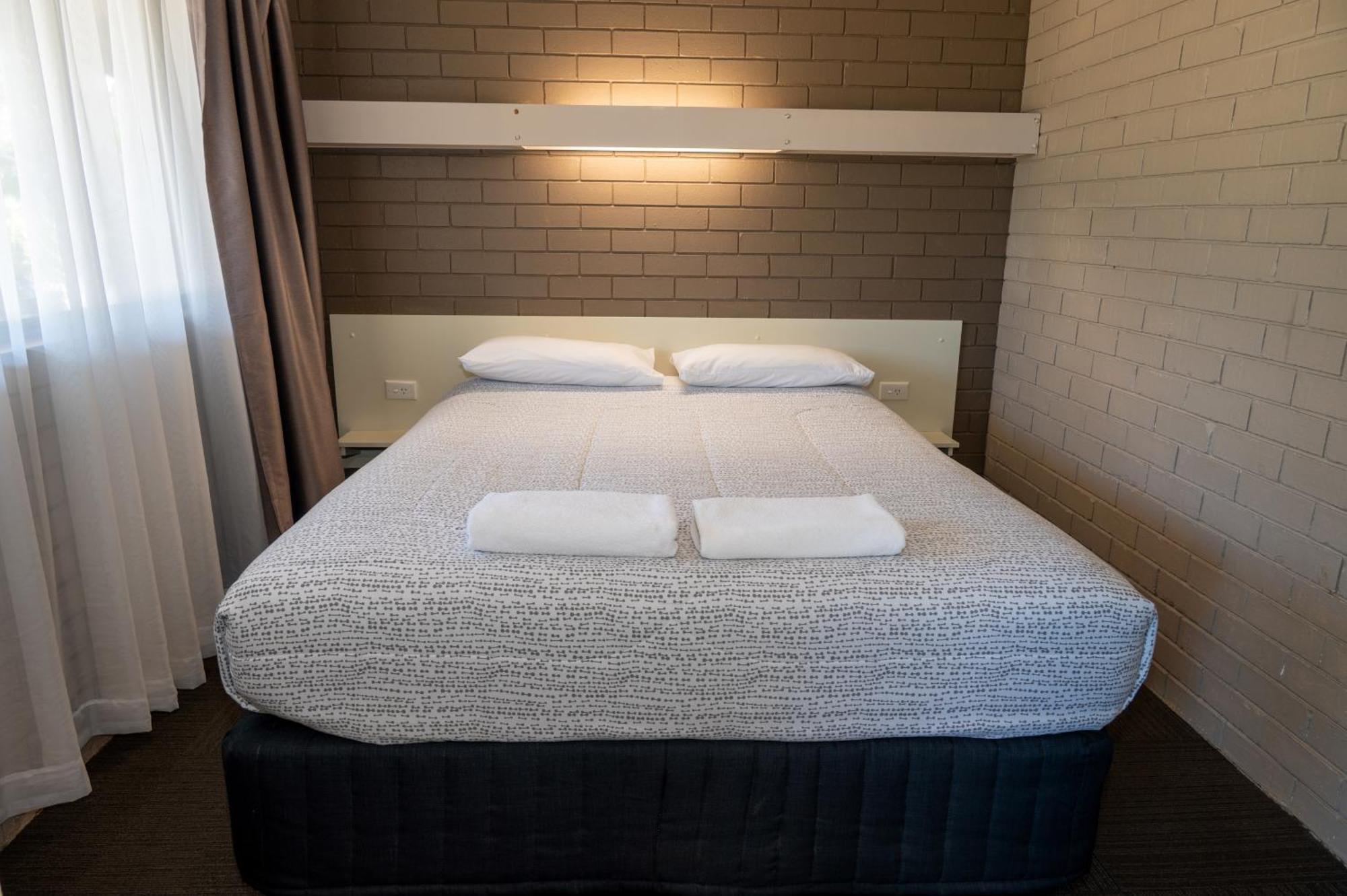 Tumut Valley Motel Pet Friendly Luaran gambar
